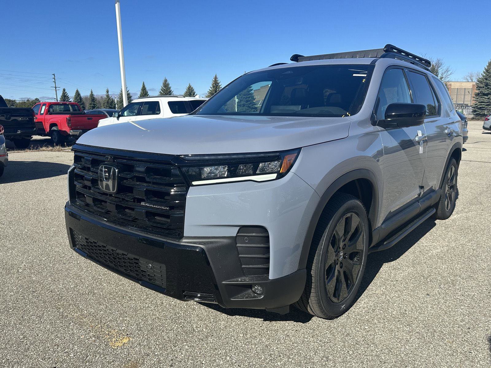 New 2026 Honda Pilot Black Edition image 3