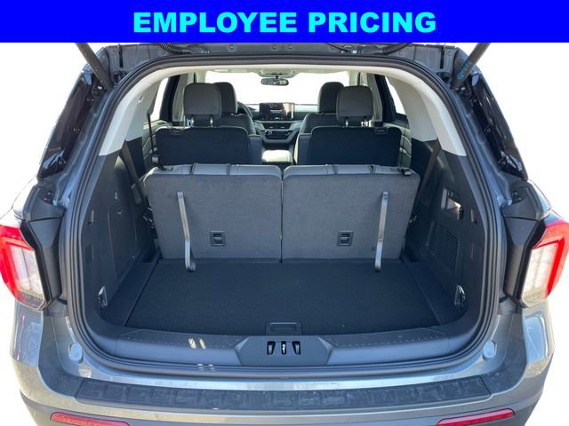 New 2026 Ford Explorer Active w/ Active Comfort Package AWD/4WD image 5