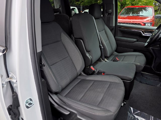 Used 2023 Chevrolet Silverado 1500 LT AWD/4WD image 11