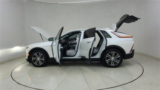 Used 2024 Cadillac Lyriq Luxury image 78
