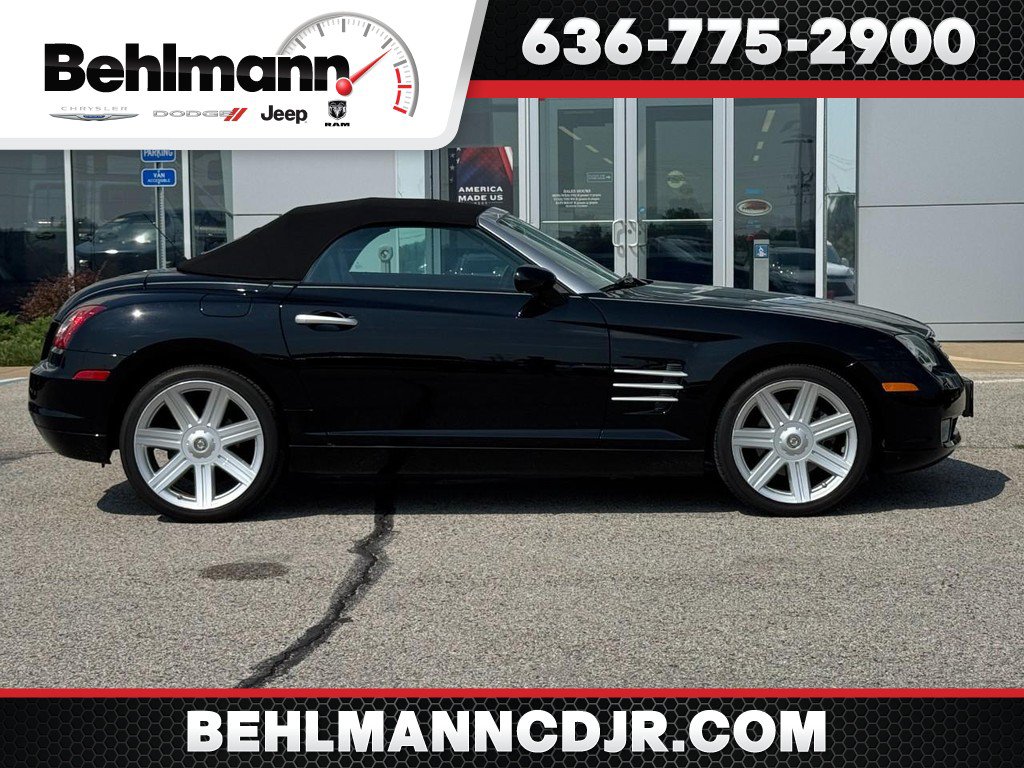 Used 2008 Chrysler Crossfire Limited RWD image 1