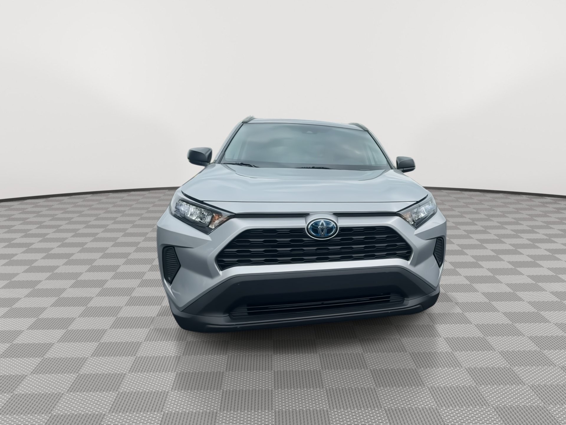 Used 2021 Toyota RAV4 LE AWD/4WD image 3