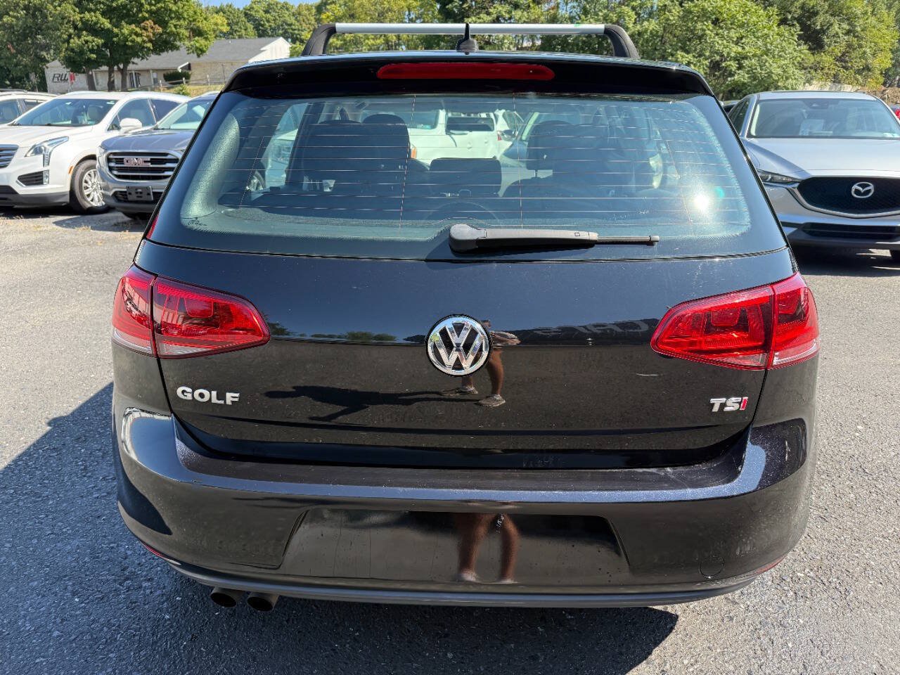 Used 2016 Volkswagen Golf S FWD image 6