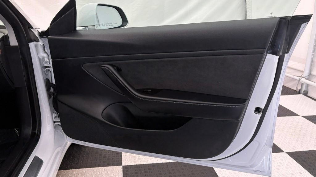 Used 2020 Tesla Model 3 Long Range AWD/4WD image 24