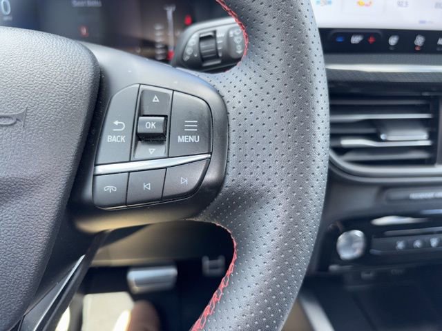 Certified 2024 Ford Escape ST-Line w/ Tech Pack #1 AWD/4WD image 30