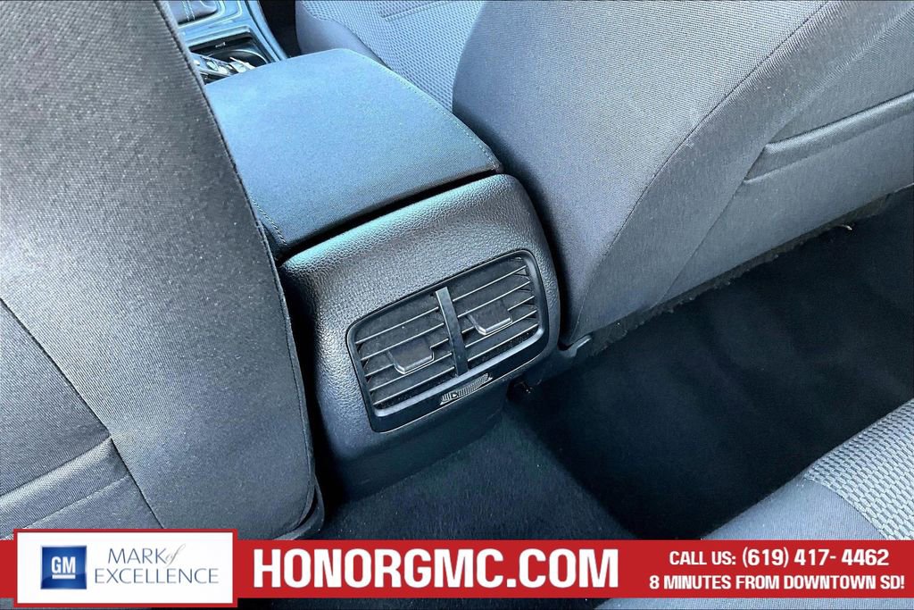 Used 2019 Volkswagen e-Golf SE w/ Driver Assistance Package FWD image 10