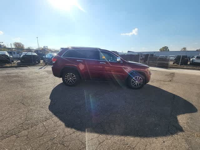 Used 2018 Jeep Grand Cherokee Limited AWD/4WD image 12