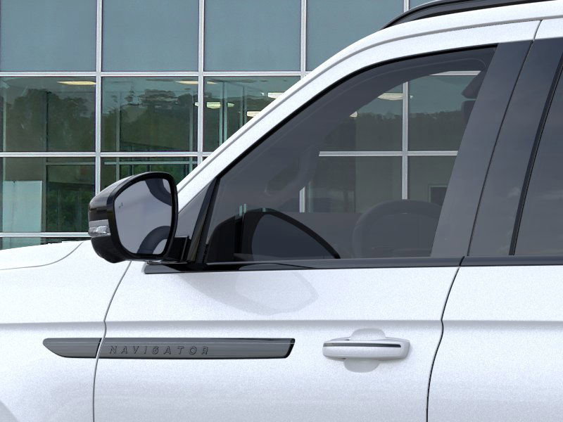 New 2025 Lincoln Navigator L Reserve image 20