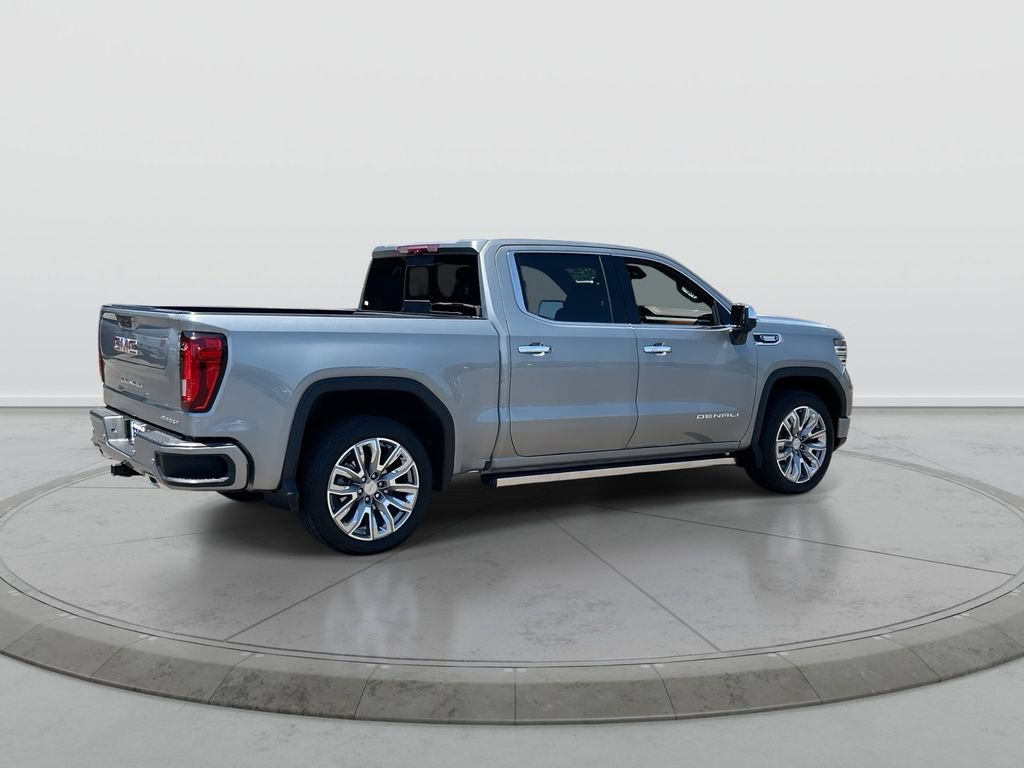 Used 2025 GMC Sierra 1500 Denali w/ Denali Reserve Package AWD/4WD image 8
