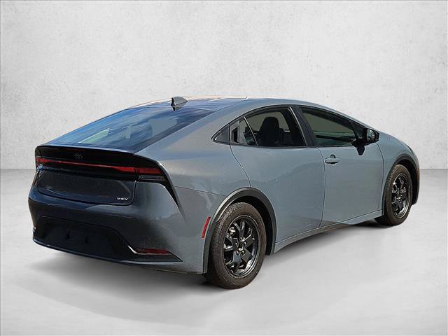 Used 2023 Toyota Prius LE FWD image 5