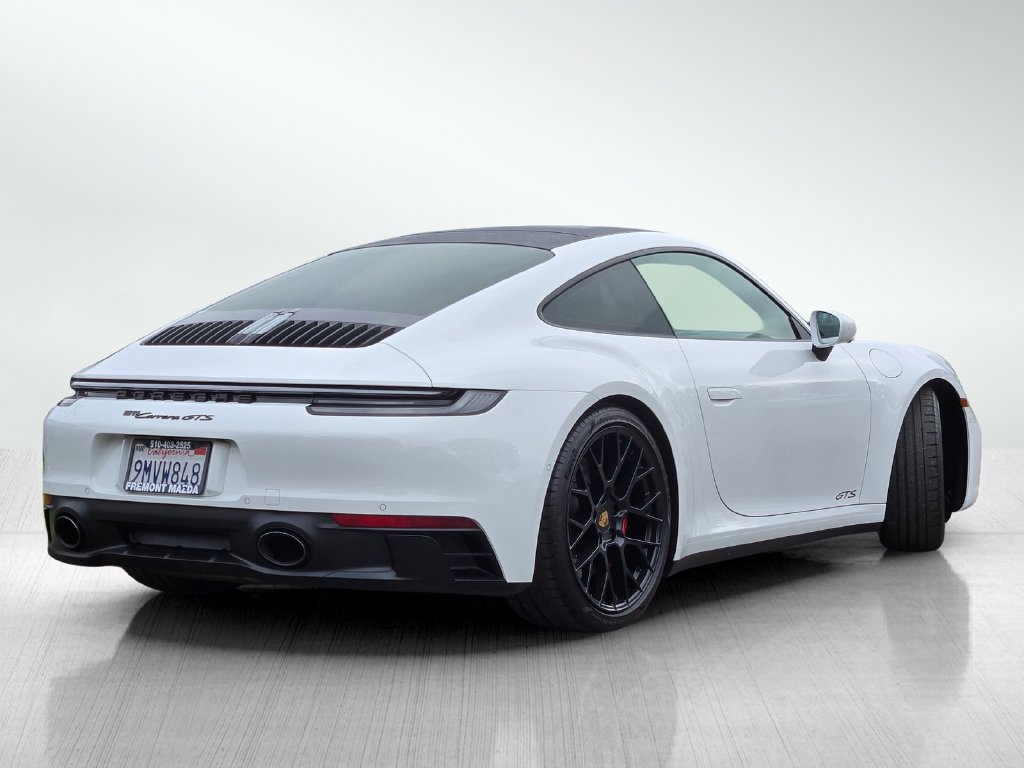 Used 2022 Porsche 911 Carrera GTS RWD image 4