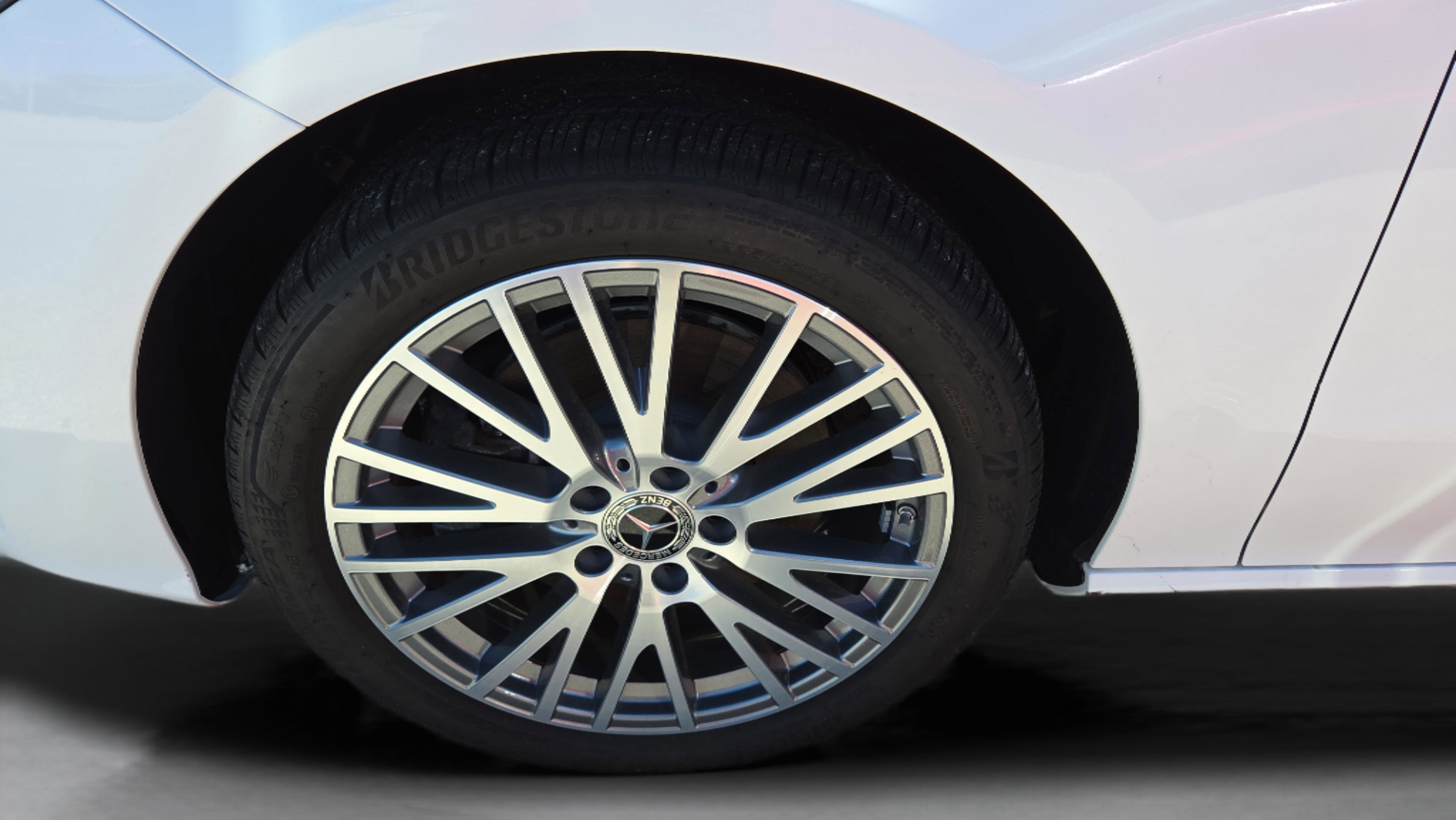 Used 2025 Mercedes-Benz CLA 250 image 9