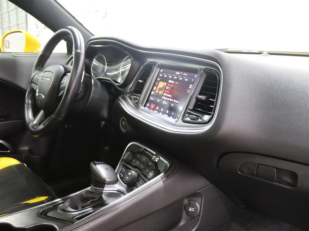 Used 2018 Dodge Challenger R/T Scat Pack RWD image 25