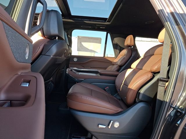 New 2026 Lincoln Navigator L Reserve image 5