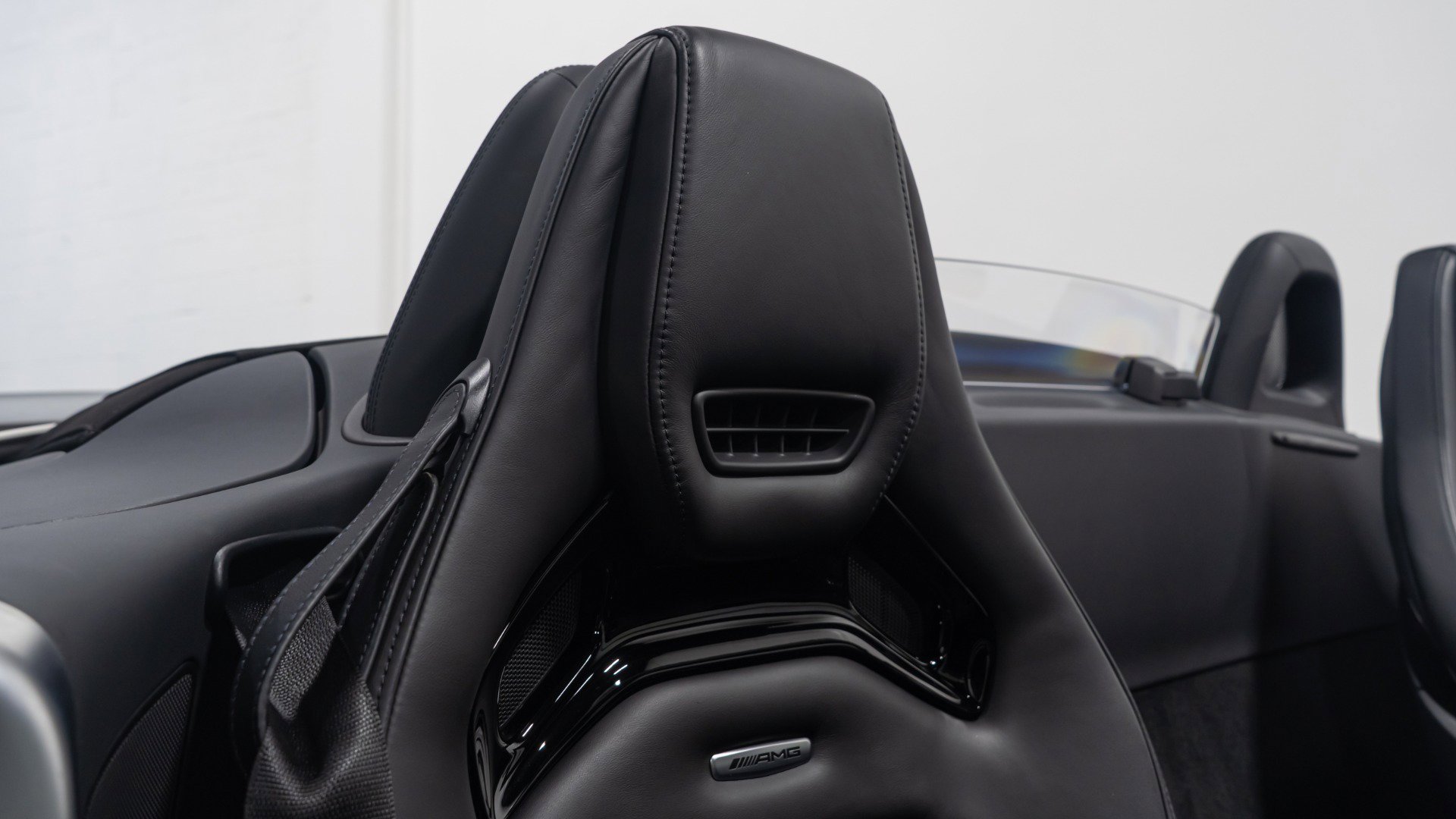 Used 2020 Mercedes-Benz AMG GT R image 67