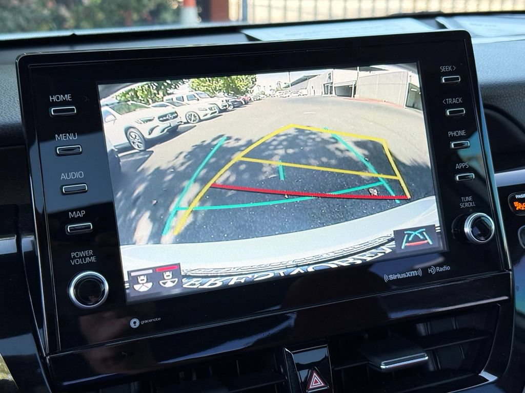 Used 2021 Toyota Camry XSE FWD image 4