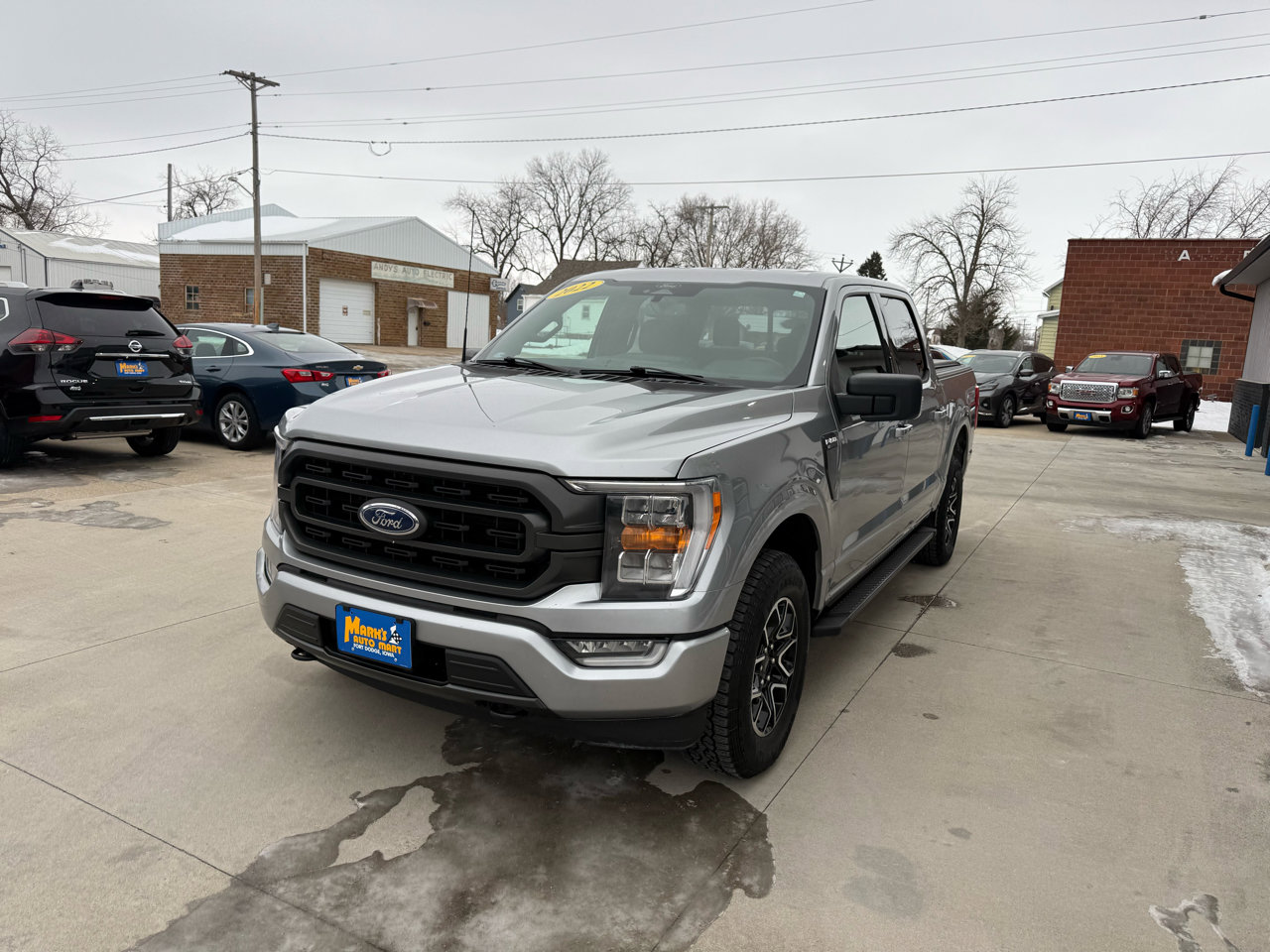 Used 2022 Ford F150 XLT w/ Equipment Group 302A High image 4