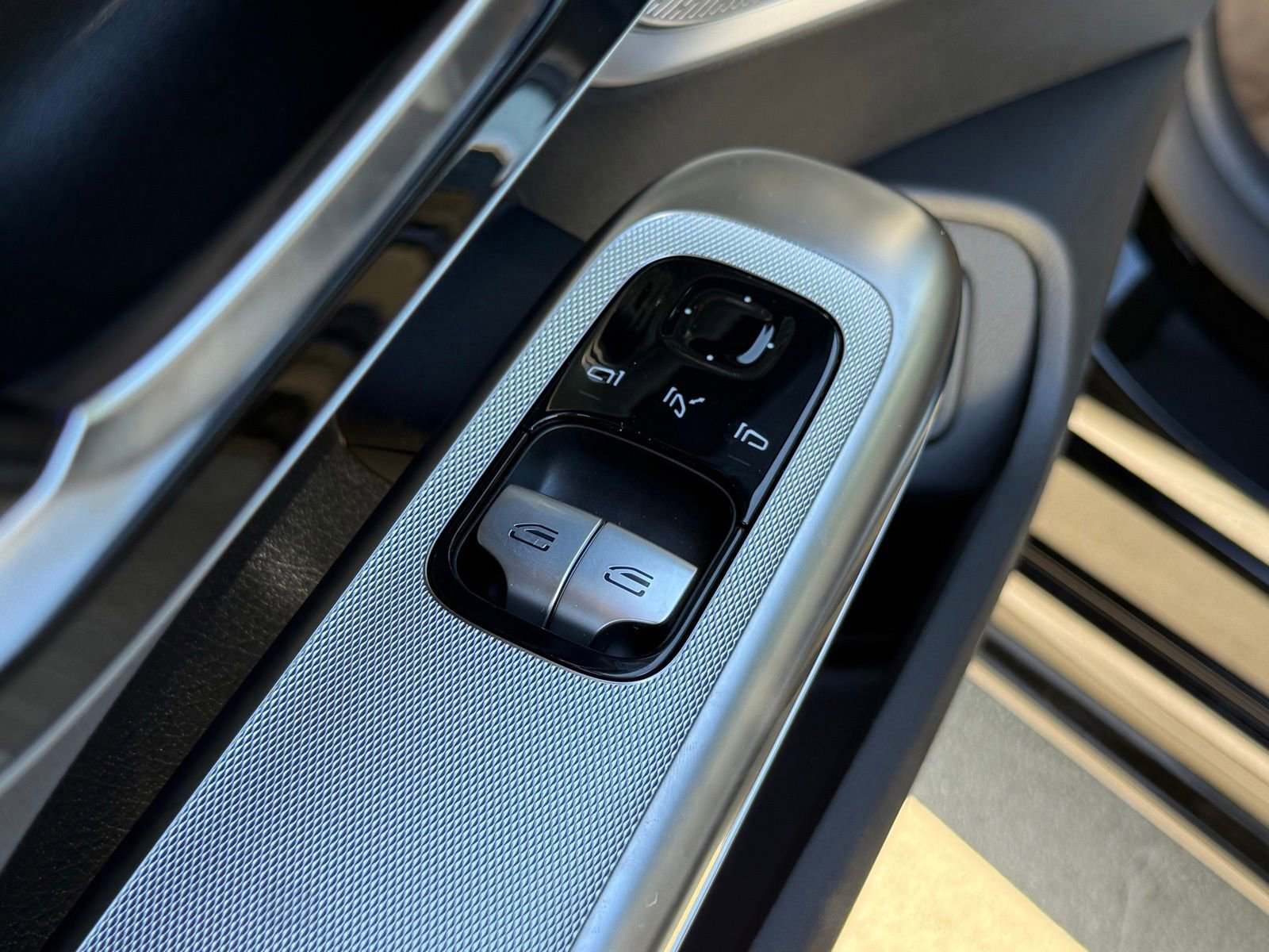 New 2026 Mercedes-Benz CLE 450 4MATIC Coupe image 16