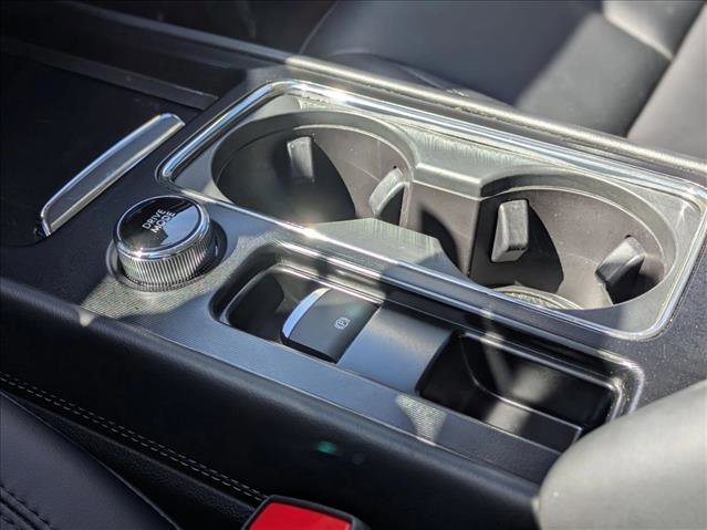 Used 2024 Lincoln Corsair AWD image 16