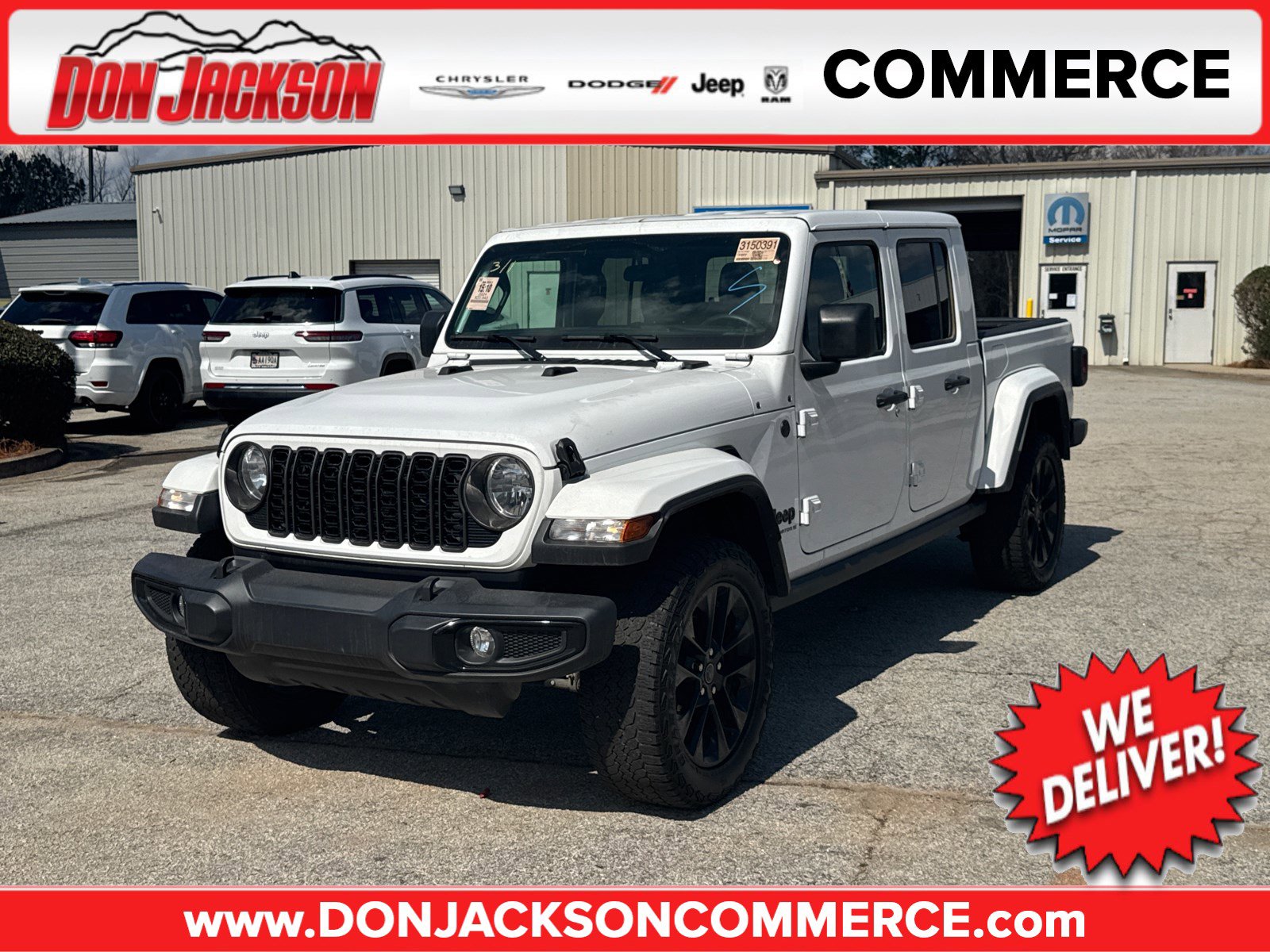 Used 2024 Jeep Gladiator Sport image 1
