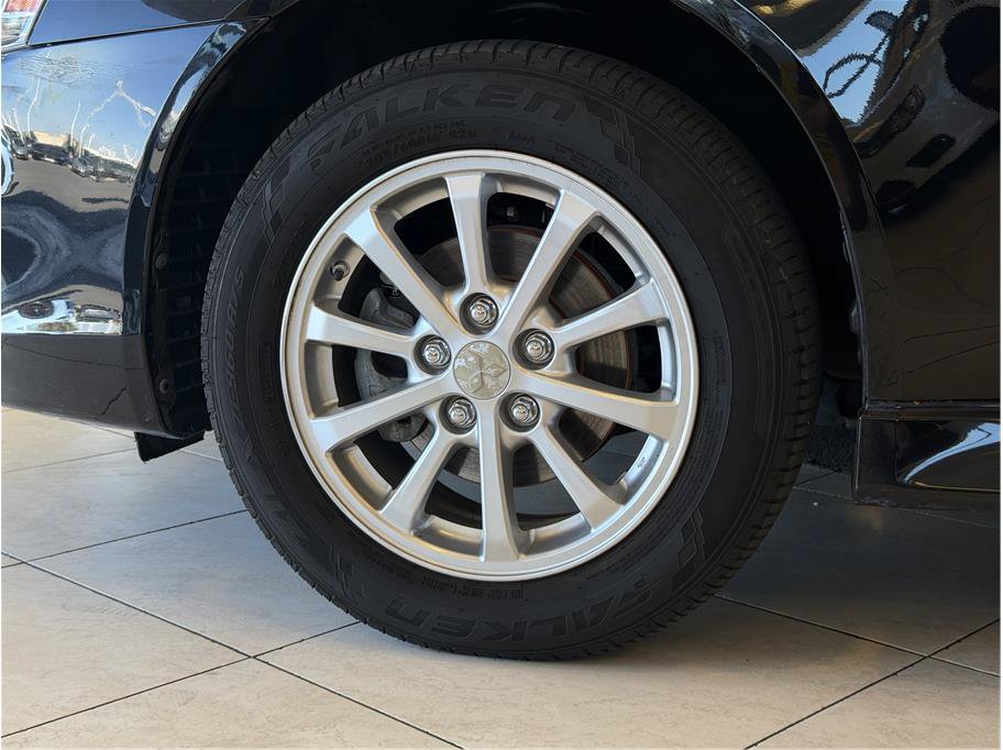 Used 2014 Mitsubishi Lancer ES FWD image 9