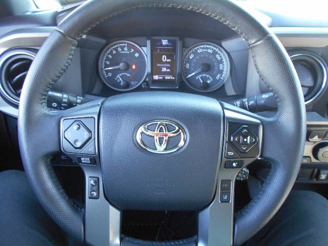 Used 2023 Toyota Tacoma TRD Off-Road AWD/4WD image 15