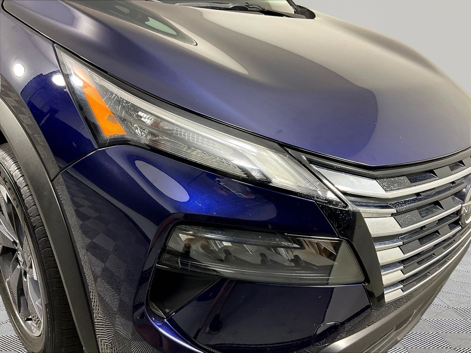 Certified 2026 Nissan Rogue SV FWD image 30