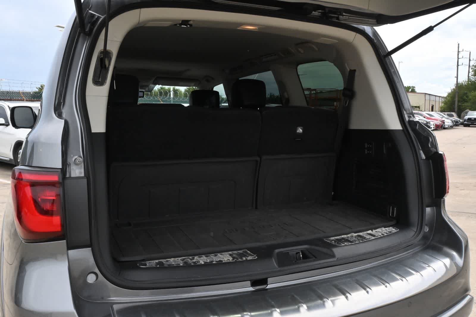 Used 2019 INFINITI QX80 Luxe w/ Proactive Package RWD image 21