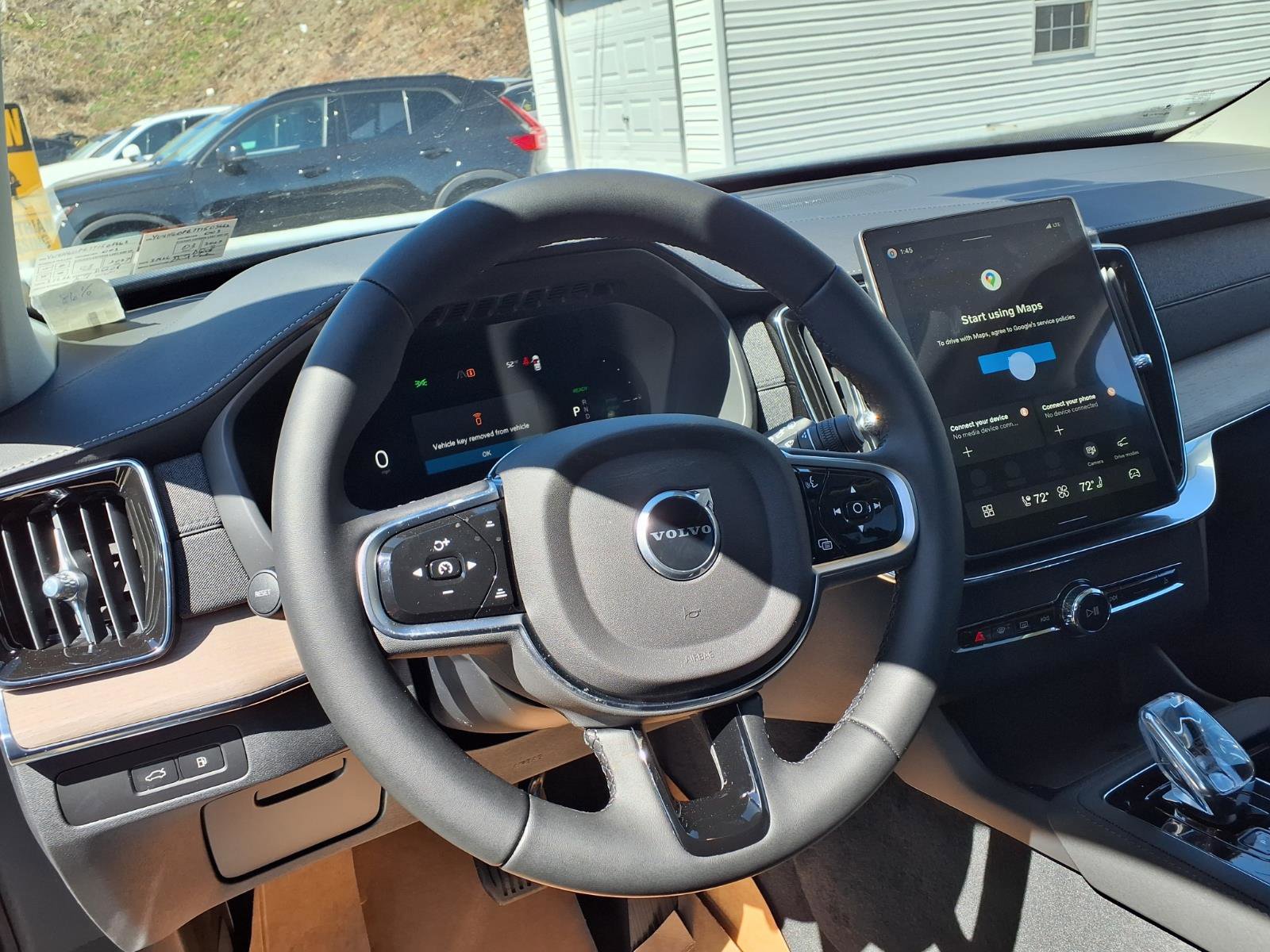 New 2026 Volvo XC90 T8 Plus w/ Protection Package Premier image 5