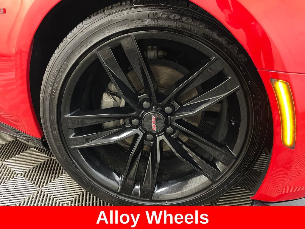 Used 2018 Chevrolet Camaro LT w/ RS Package RWD image 47