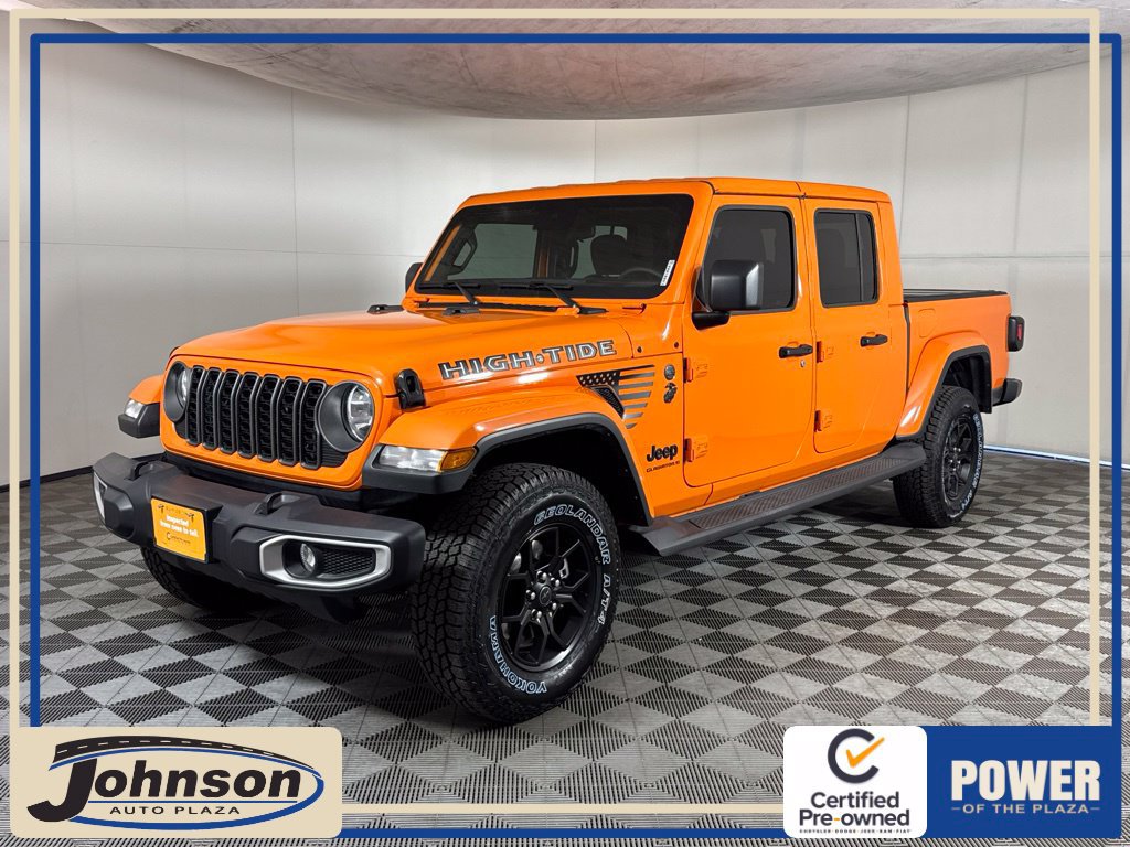 Certified 2025 Jeep Gladiator Overland AWD/4WD image 1