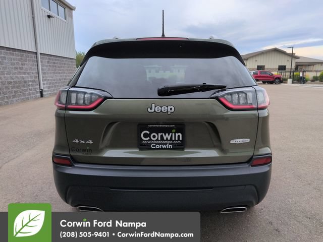 Used 2019 Jeep Cherokee Latitude w/ Cold Weather Group AWD/4WD image 4