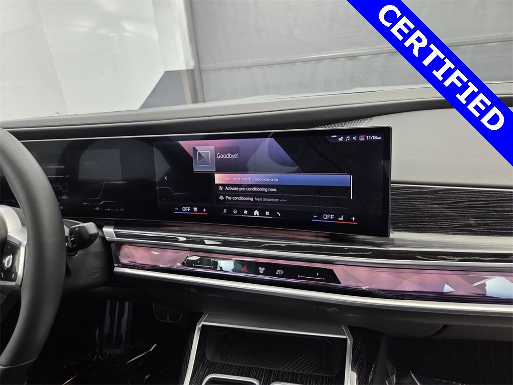 Used 2023 BMW 740i image 19