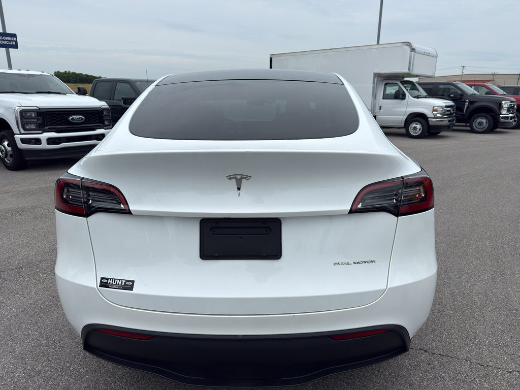 Used 2023 Tesla Model Y Long Range AWD/4WD image 6