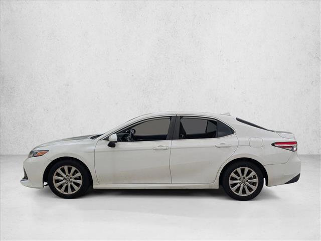Used 2020 Toyota Camry LE FWD image 8