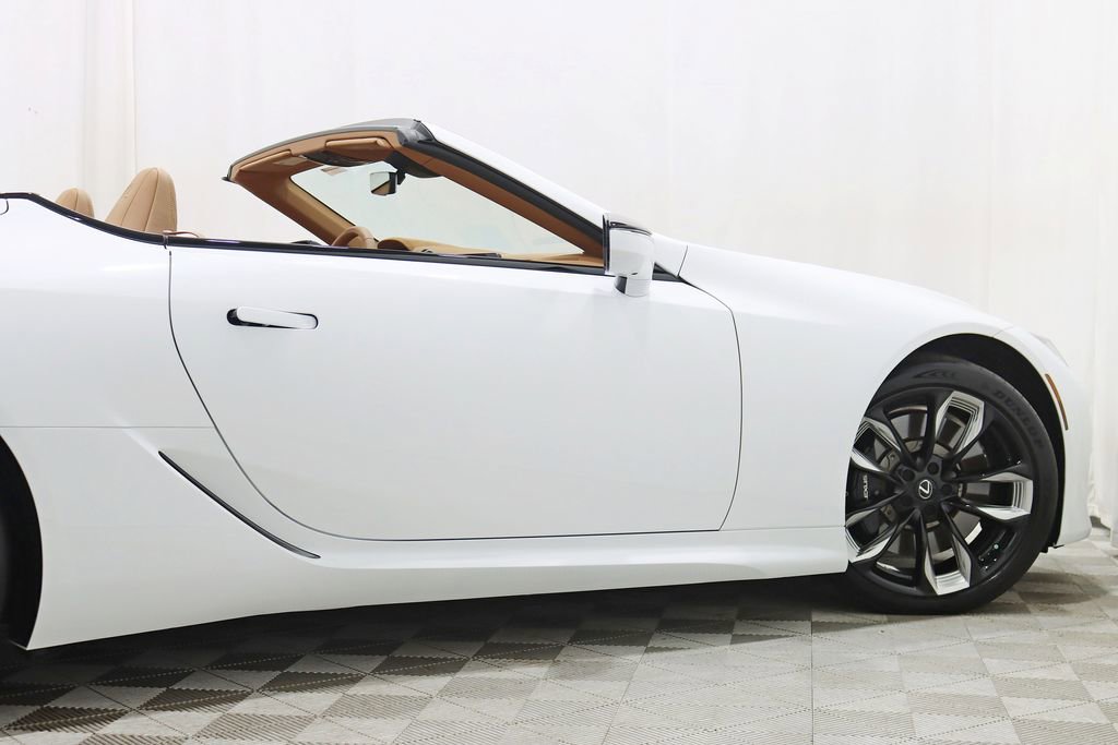 Used 2025 Lexus LC 500 Convertible w/ Touring Package RWD image 11