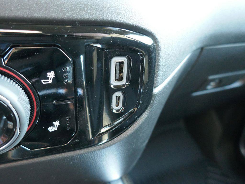 New 2026 Chevrolet Silverado 1500 RST image 25