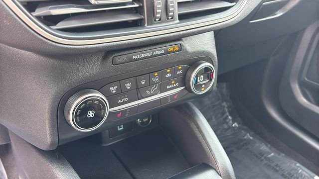 Used 2020 Ford Escape SE Sport AWD/4WD image 18