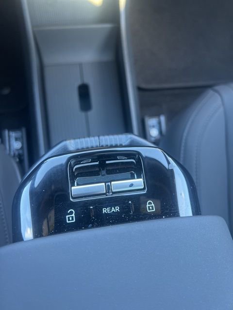 New 2025 Volvo EX30 Ultra w/ Protection Package Premier image 14