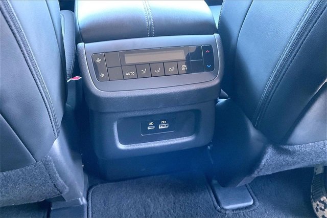 Certified 2025 Nissan Pathfinder SL image 32