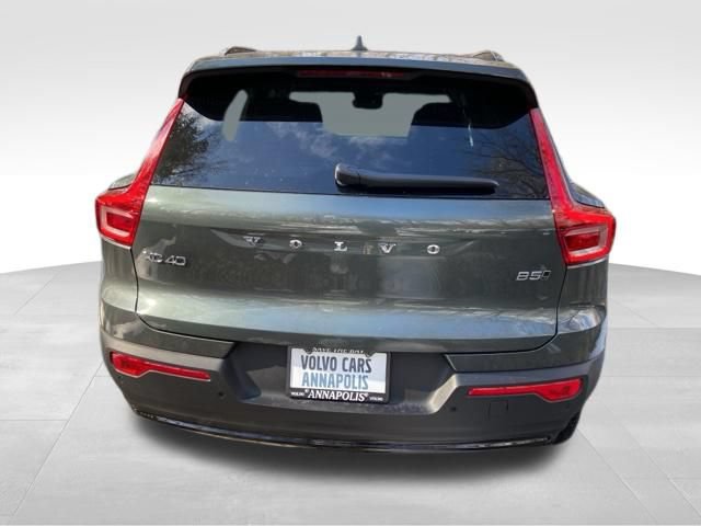 New 2026 Volvo XC40 B5 Ultra w/ Climate Package AWD/4WD image 6