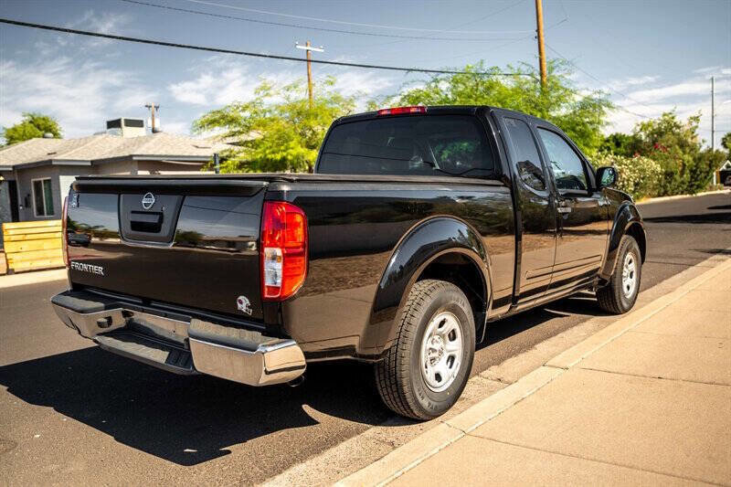 Used 2014 Nissan Frontier S RWD image 5