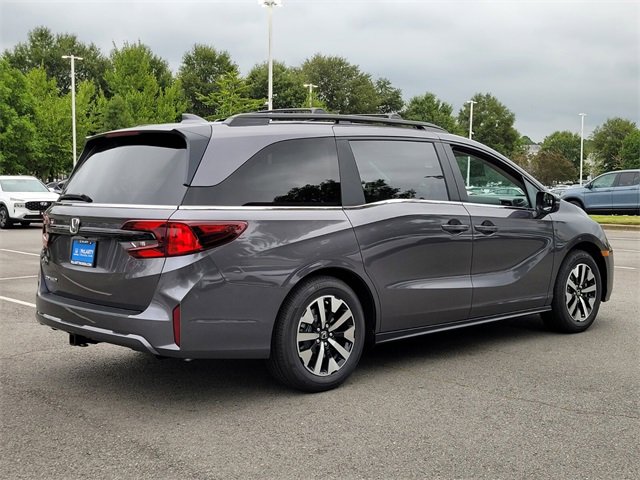 New 2026 Honda Odyssey EX-L image 3