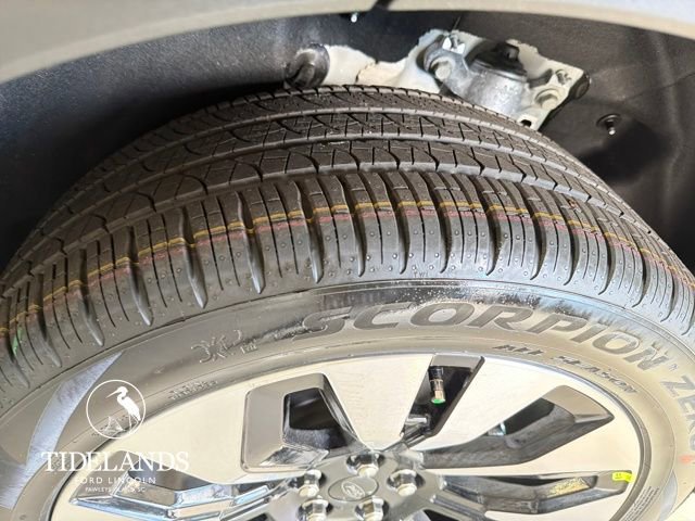 New 2026 Ford Explorer Platinum w/ LUX Leather Package image 28