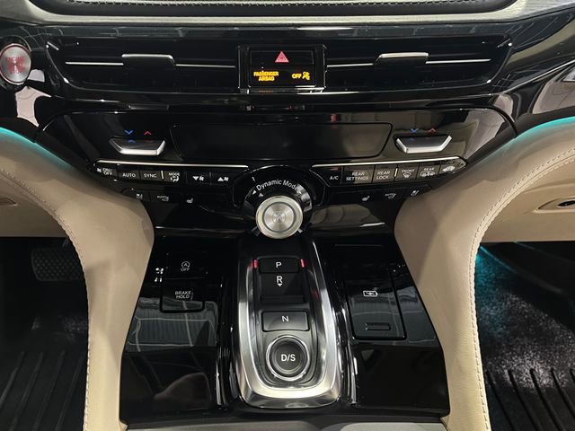 Used 2024 Acura MDX SH-AWD w/ Advance Package image 24