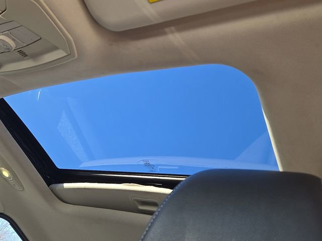 Used 2012 Ford Focus Titanium image 19