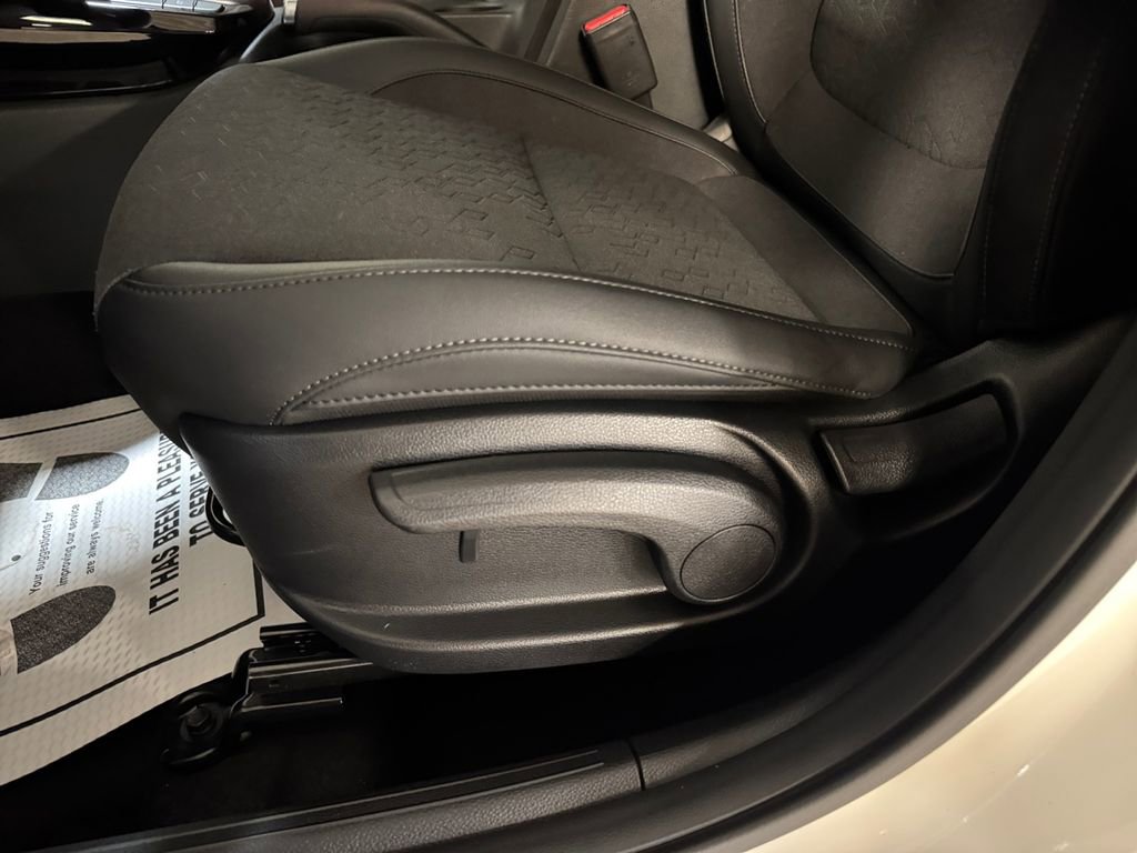 Certified 2024 Kia Seltos S image 13