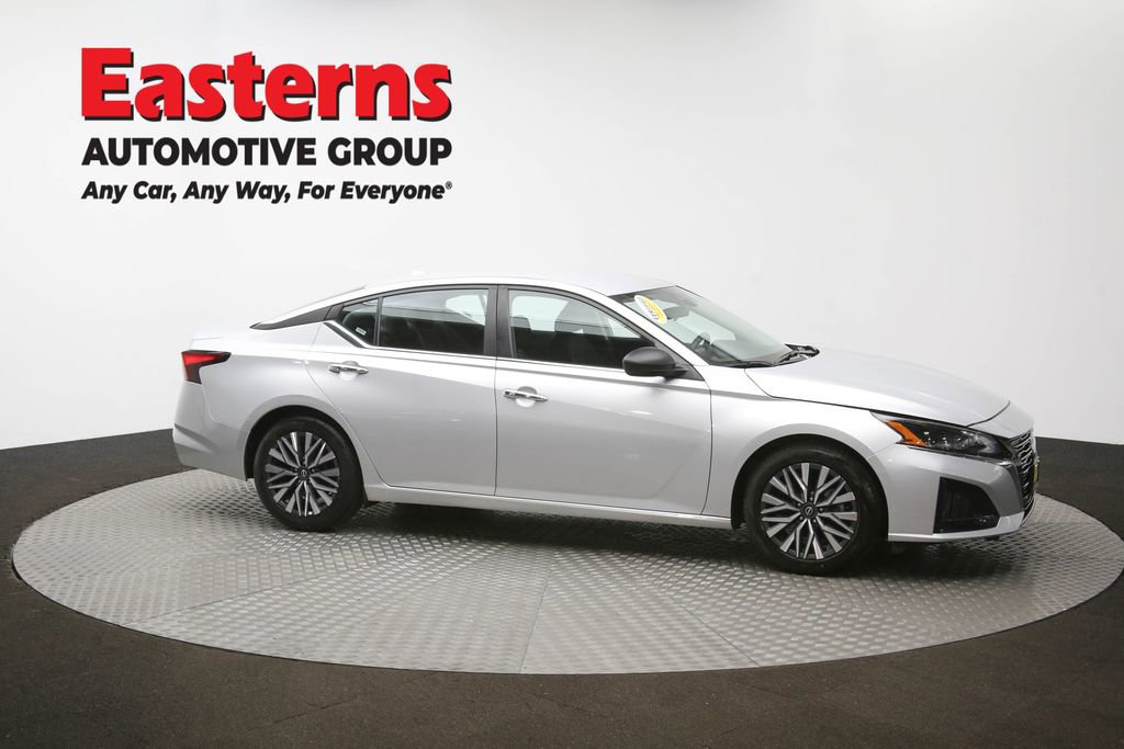 Used 2024 Nissan Altima 2.5 SV image 46