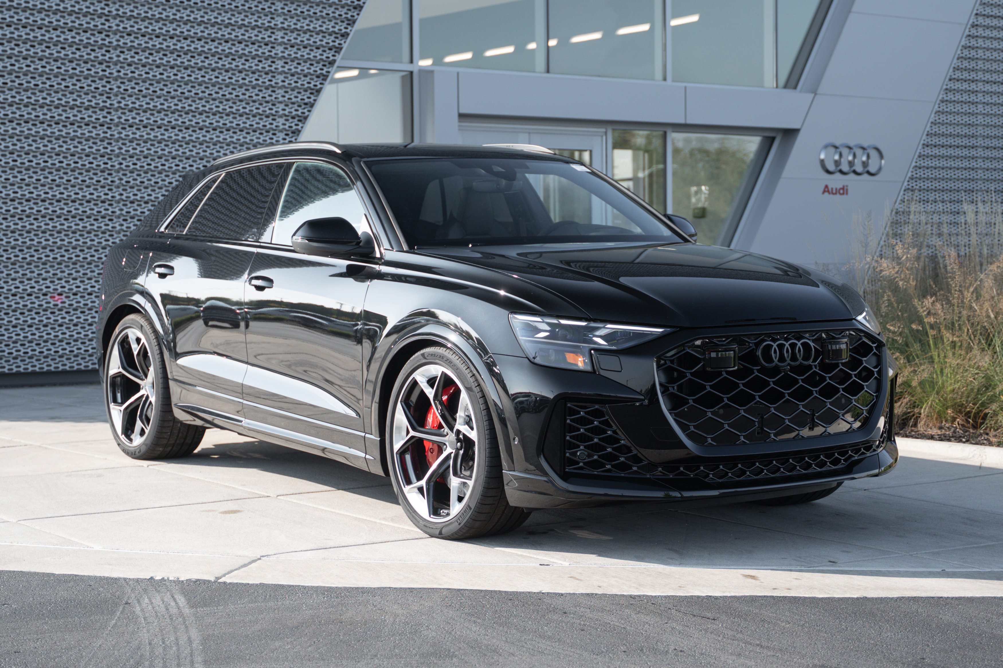 New 2026 Audi RS Q8 performance image 2