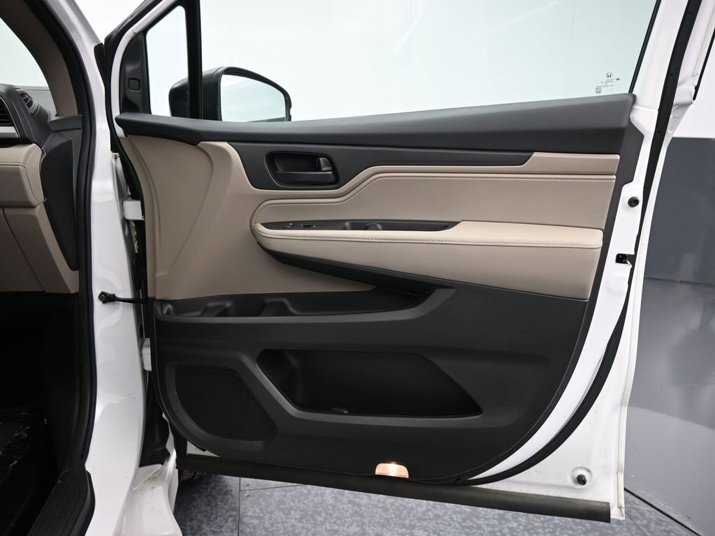 Used 2024 Honda Odyssey EX-L image 38
